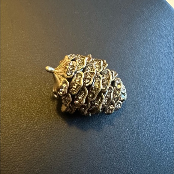 BANANA REPUBLIC BRASS VINTAGE ACORN WITH STONE! - Picture 3 of 9